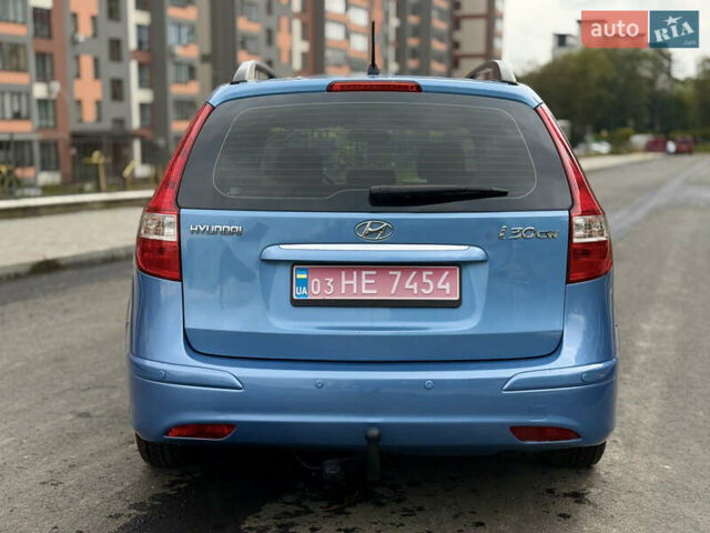 Синий Хендай i30, объемом двигателя 1.6 л и пробегом 180 тыс. км за 8722 $, фото 9 на Automoto.ua