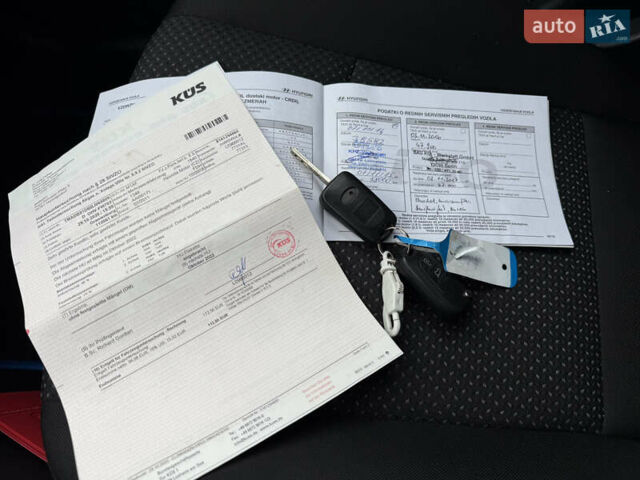 Синий Хендай i30, объемом двигателя 1.6 л и пробегом 180 тыс. км за 8800 $, фото 36 на Automoto.ua