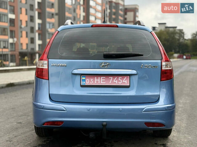 Синий Хендай i30, объемом двигателя 1.6 л и пробегом 180 тыс. км за 8800 $, фото 8 на Automoto.ua