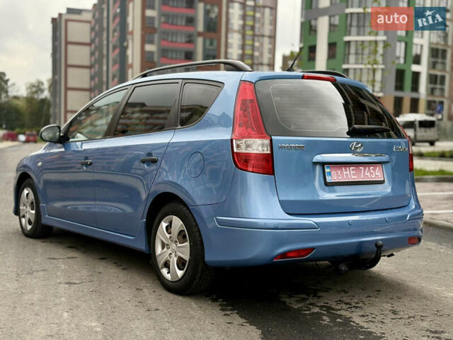 Синий Хендай i30, объемом двигателя 1.6 л и пробегом 180 тыс. км за 8722 $, фото 7 на Automoto.ua