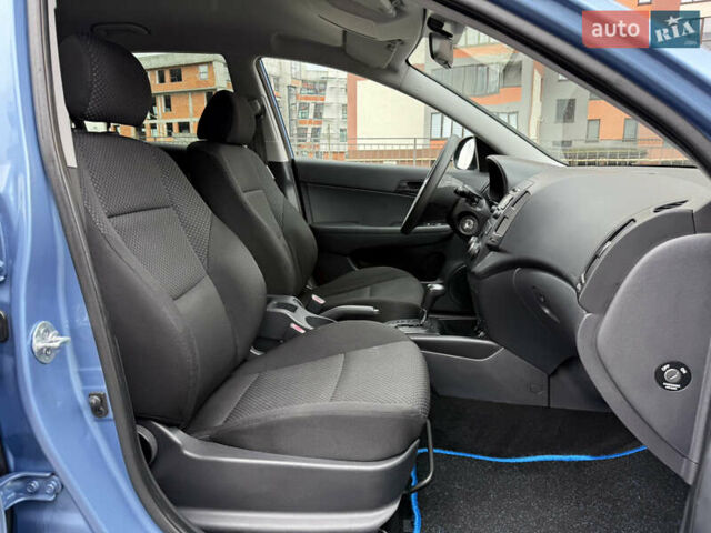 Синий Хендай i30, объемом двигателя 1.6 л и пробегом 180 тыс. км за 8800 $, фото 35 на Automoto.ua