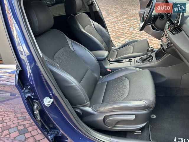 Синий Хендай i30, объемом двигателя 1.4 л и пробегом 205 тыс. км за 10950 $, фото 138 на Automoto.ua