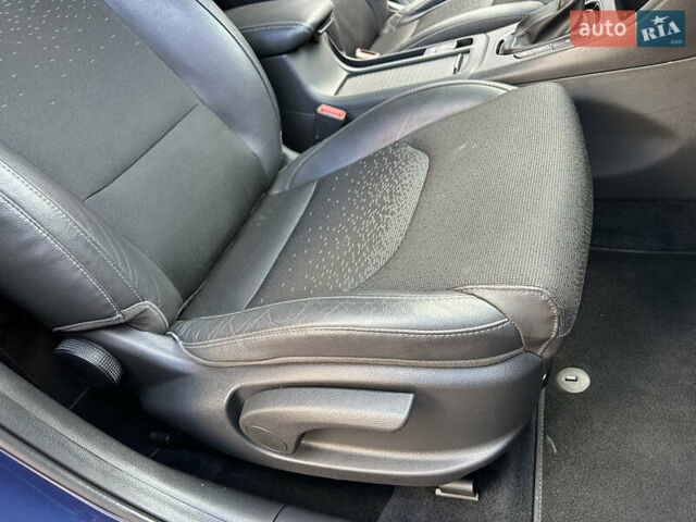 Синий Хендай i30, объемом двигателя 1.4 л и пробегом 205 тыс. км за 10950 $, фото 146 на Automoto.ua