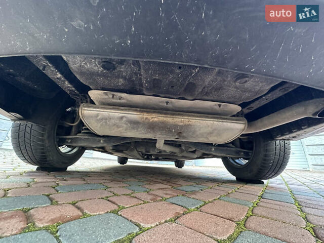 Синий Хендай i30, объемом двигателя 1.4 л и пробегом 205 тыс. км за 10950 $, фото 93 на Automoto.ua