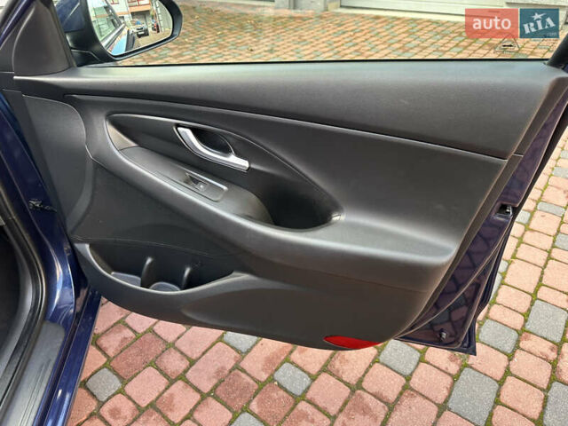 Синий Хендай i30, объемом двигателя 1.4 л и пробегом 205 тыс. км за 10950 $, фото 144 на Automoto.ua