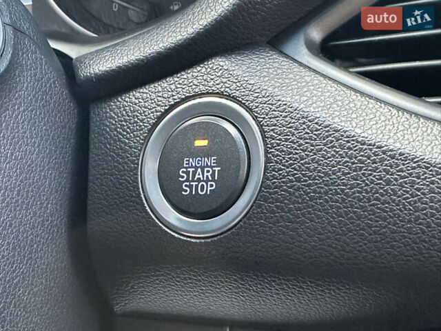 Синий Хендай i30, объемом двигателя 1.4 л и пробегом 205 тыс. км за 10950 $, фото 117 на Automoto.ua