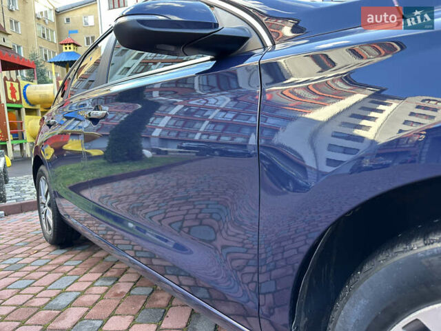 Синий Хендай i30, объемом двигателя 1.4 л и пробегом 205 тыс. км за 10950 $, фото 47 на Automoto.ua