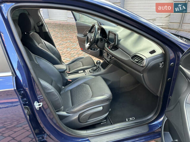 Синий Хендай i30, объемом двигателя 1.4 л и пробегом 205 тыс. км за 10950 $, фото 137 на Automoto.ua