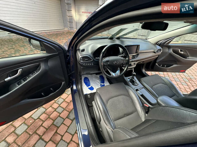 Синий Хендай i30, объемом двигателя 1.4 л и пробегом 205 тыс. км за 10950 $, фото 129 на Automoto.ua