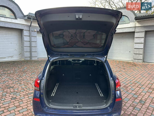 Синий Хендай i30, объемом двигателя 1.4 л и пробегом 205 тыс. км за 10950 $, фото 176 на Automoto.ua