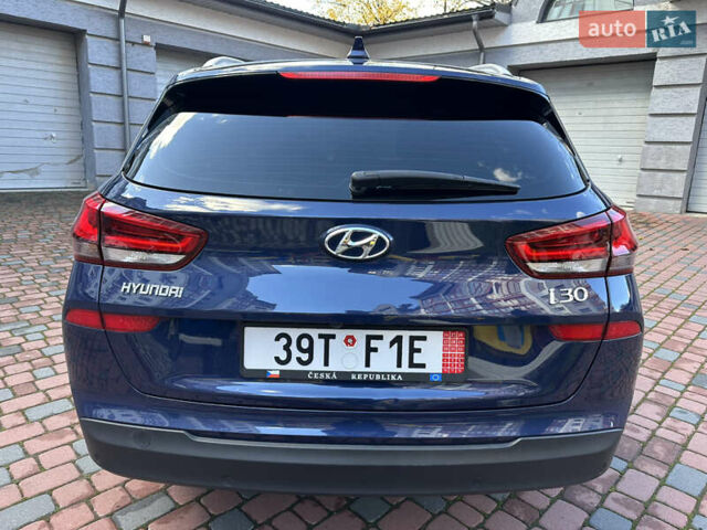 Синий Хендай i30, объемом двигателя 1.4 л и пробегом 205 тыс. км за 10950 $, фото 77 на Automoto.ua