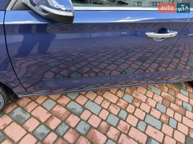 Синий Хендай i30, объемом двигателя 1.4 л и пробегом 205 тыс. км за 10950 $, фото 83 на Automoto.ua