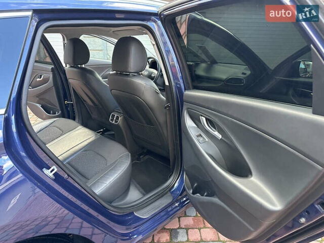 Синий Хендай i30, объемом двигателя 1.4 л и пробегом 205 тыс. км за 10950 $, фото 165 на Automoto.ua