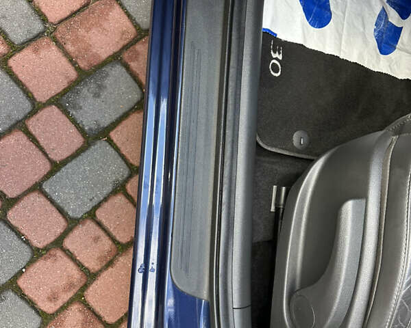 Синий Хендай i30, объемом двигателя 1.4 л и пробегом 205 тыс. км за 10950 $, фото 107 на Automoto.ua