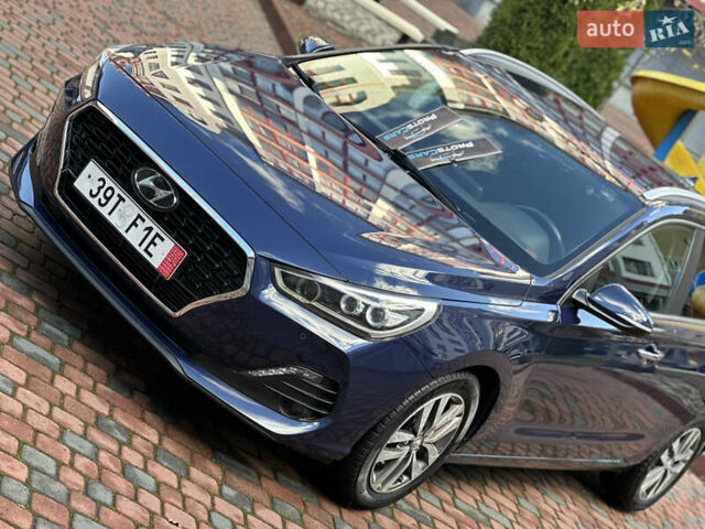 Синий Хендай i30, объемом двигателя 1.4 л и пробегом 205 тыс. км за 10950 $, фото 20 на Automoto.ua