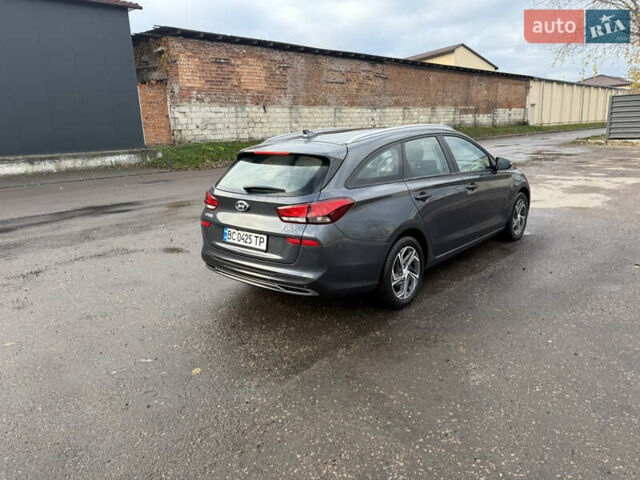 Хендай i30 2021 у Львові на Automoto.ua Синій Хендай i30, об'ємом двигуна 1.6 л та пробігом 117 тис. км за 17699 $, фото 3 на Automoto.ua