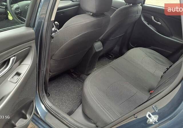Синий Хендай i30, объемом двигателя 1.5 л и пробегом 58 тыс. км за 14500 $, фото 10 на Automoto.ua