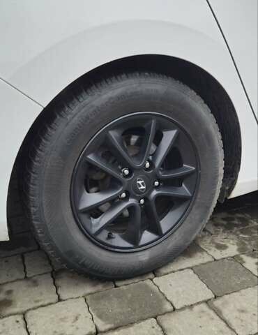 Белый Хендай i30 Wagon, объемом двигателя 1.6 л и пробегом 166 тыс. км за 8190 $, фото 7 на Automoto.ua