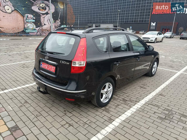 Чорний Хендай i30 Wagon, об'ємом двигуна 1.6 л та пробігом 185 тис. км за 6200 $, фото 1 на Automoto.ua