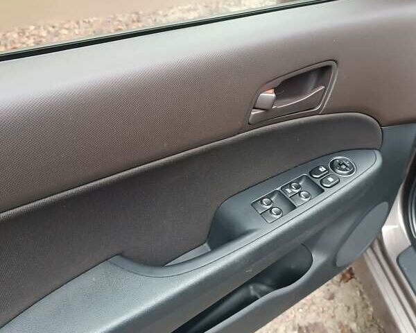 Коричневый Хендай i30 Wagon, объемом двигателя 1.6 л и пробегом 237 тыс. км за 6900 $, фото 9 на Automoto.ua