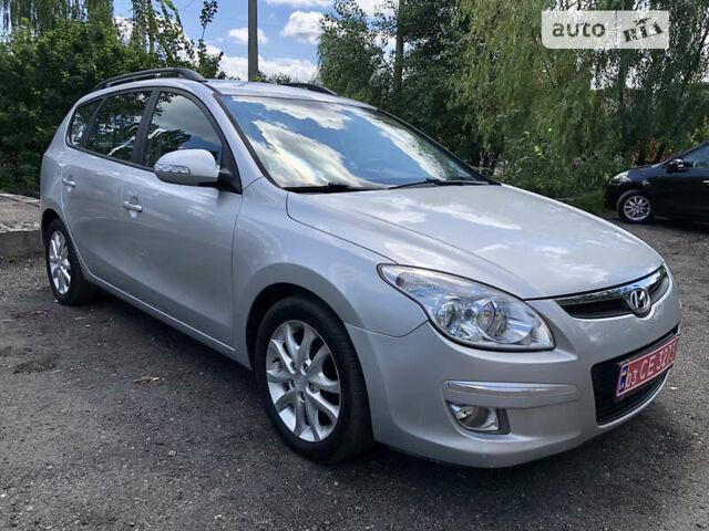 Хендай i30 Wagon, об'ємом двигуна 1.6 л та пробігом 201 тис. км за 6400 $, фото 2 на Automoto.ua