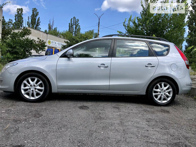 Хендай i30 Wagon, об'ємом двигуна 1.6 л та пробігом 201 тис. км за 6400 $, фото 10 на Automoto.ua