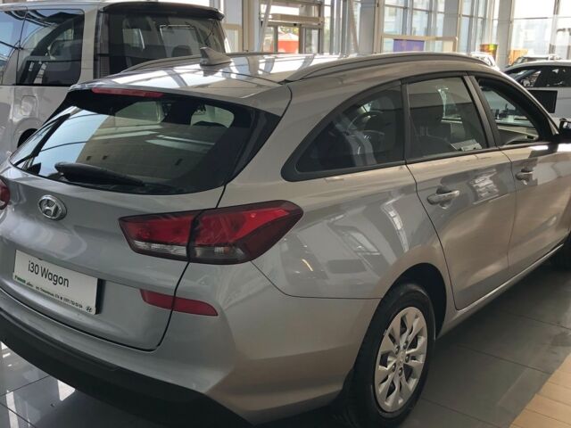 Хендай i30 Wagon, объемом двигателя 1.5 л и пробегом 0 тыс. км за 21890 $, фото 3 на Automoto.ua