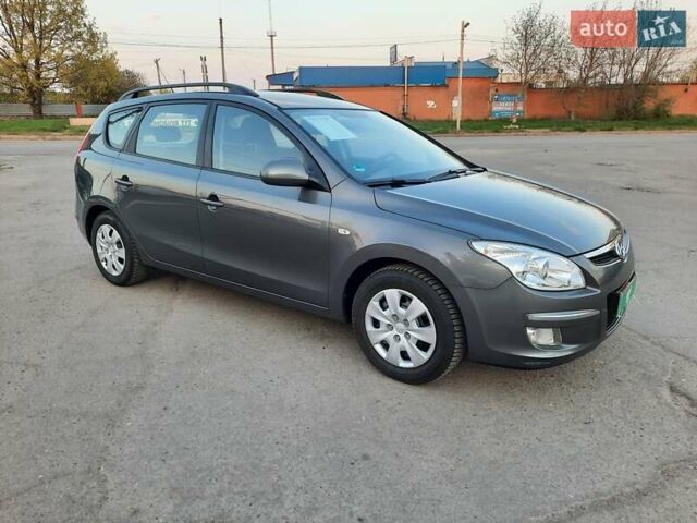 Серый Хендай i30 Wagon, объемом двигателя 0 л и пробегом 175 тыс. км за 6700 $, фото 19 на Automoto.ua