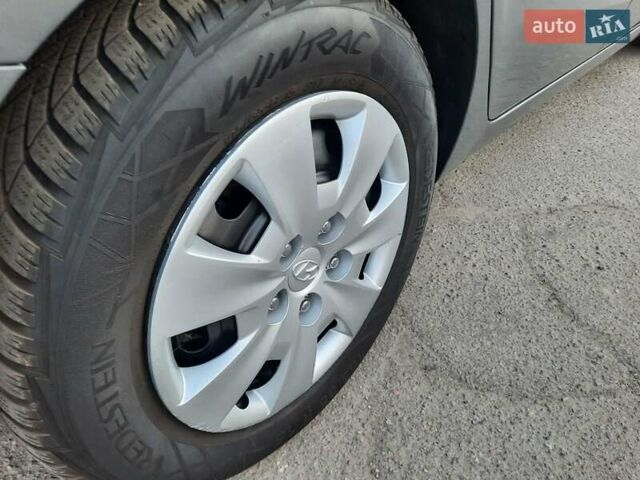 Серый Хендай i30 Wagon, объемом двигателя 0 л и пробегом 175 тыс. км за 6700 $, фото 74 на Automoto.ua