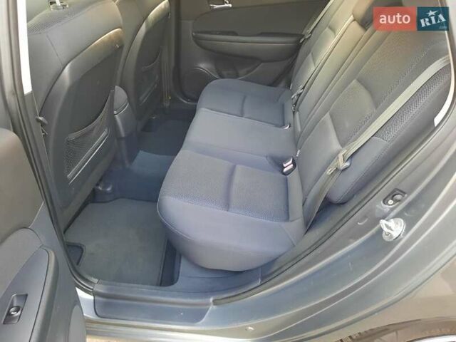Серый Хендай i30 Wagon, объемом двигателя 0 л и пробегом 175 тыс. км за 6700 $, фото 59 на Automoto.ua