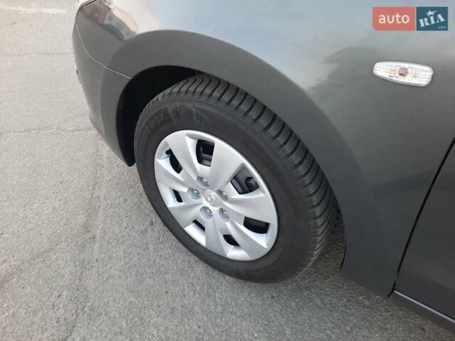 Серый Хендай i30 Wagon, объемом двигателя 0 л и пробегом 175 тыс. км за 6700 $, фото 28 на Automoto.ua