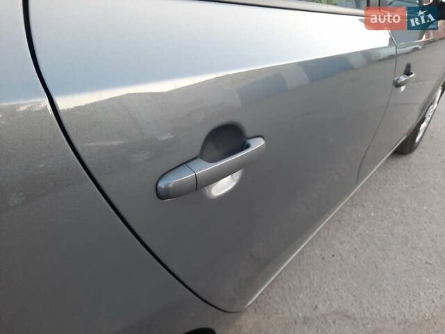Серый Хендай i30 Wagon, объемом двигателя 0 л и пробегом 175 тыс. км за 6700 $, фото 75 на Automoto.ua