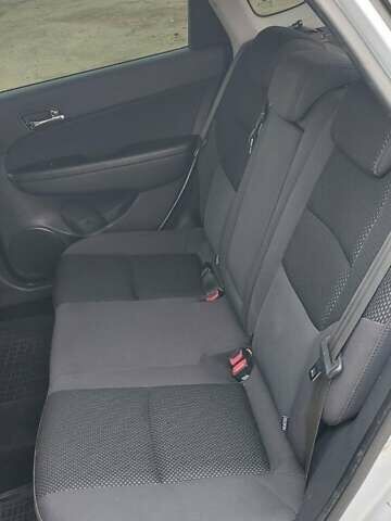 Сірий Хендай i30 Wagon, об'ємом двигуна 1.59 л та пробігом 205 тис. км за 7500 $, фото 12 на Automoto.ua