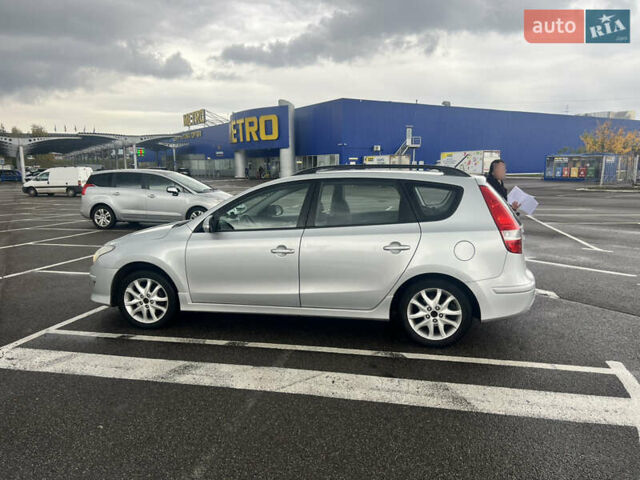 Серый Хендай i30 Wagon, объемом двигателя 1.6 л и пробегом 311 тыс. км за 7800 $, фото 6 на Automoto.ua