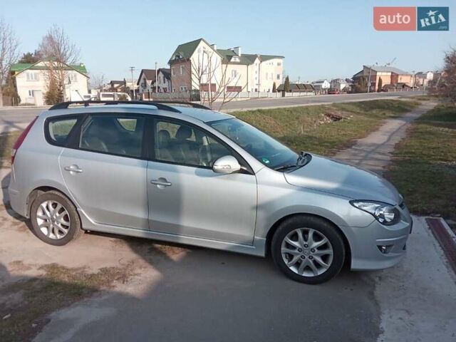 Серый Хендай i30 Wagon, объемом двигателя 1.6 л и пробегом 375 тыс. км за 7100 $, фото 6 на Automoto.ua