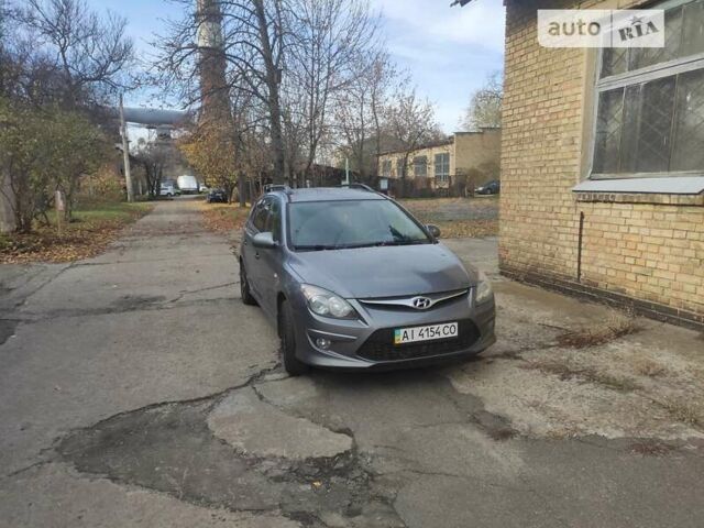 Сірий Хендай i30 Wagon, об'ємом двигуна 1.6 л та пробігом 174 тис. км за 7300 $, фото 3 на Automoto.ua