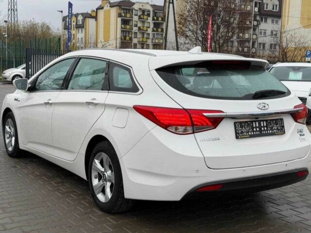 Білий Хендай і40, об'ємом двигуна 1.7 л та пробігом 104 тис. км за 8200 $, фото 4 на Automoto.ua