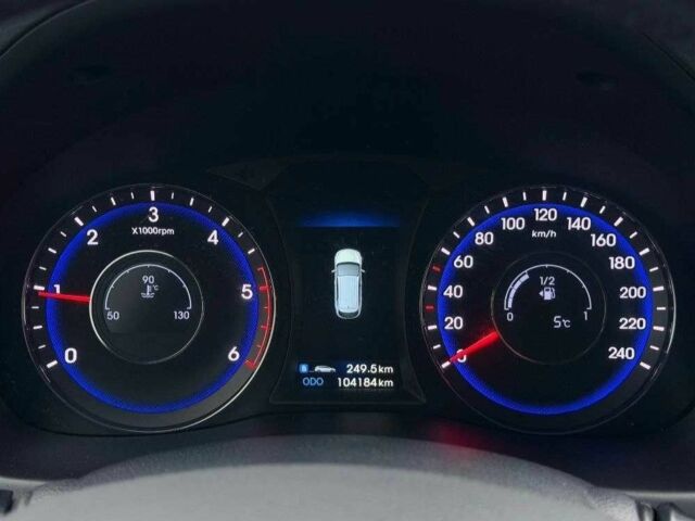 Білий Хендай і40, об'ємом двигуна 1.7 л та пробігом 104 тис. км за 8200 $, фото 13 на Automoto.ua