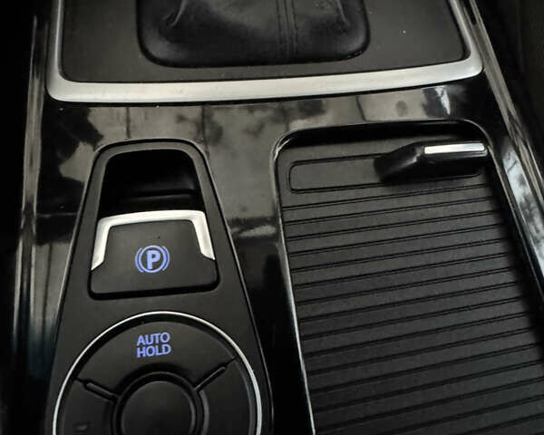 Білий Хендай і40, об'ємом двигуна 1.7 л та пробігом 228 тис. км за 9400 $, фото 10 на Automoto.ua