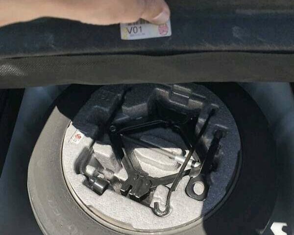 Білий Хендай і40, об'ємом двигуна 1.7 л та пробігом 185 тис. км за 10000 $, фото 9 на Automoto.ua