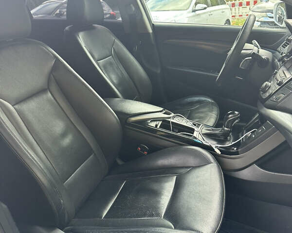 Белый Хендай и40, объемом двигателя 1.7 л и пробегом 190 тыс. км за 8999 $, фото 27 на Automoto.ua