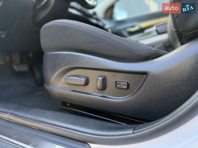 Хендай и40 2016 в Дубно на Automoto.ua Белый Хендай и40, объемом двигателя 1.7 л и пробегом 189 тыс. км за 13950 $, фото 64 на Automoto.ua