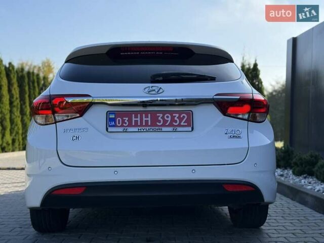 Хендай и40 2016 в Дубно на Automoto.ua Белый Хендай и40, объемом двигателя 1.7 л и пробегом 189 тыс. км за 13950 $, фото 27 на Automoto.ua