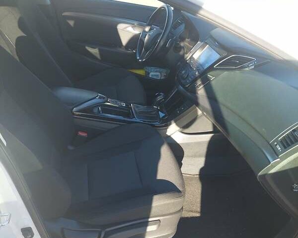 Хендай и40 2017 в Одессе на Automoto.ua Белый Хендай и40, объемом двигателя 1.69 л и пробегом 225 тыс. км за 14500 $, фото 24 на Automoto.ua