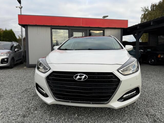 Хендай и40 2018 в Полтаве на Automoto.ua Белый Хендай и40, объемом двигателя 1.7 л и пробегом 38 тыс. км за 5472 $, фото 1 на Automoto.ua