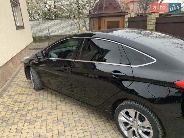 Чорний Хендай і40, об'ємом двигуна 1.69 л та пробігом 230 тис. км за 9500 $, фото 3 на Automoto.ua