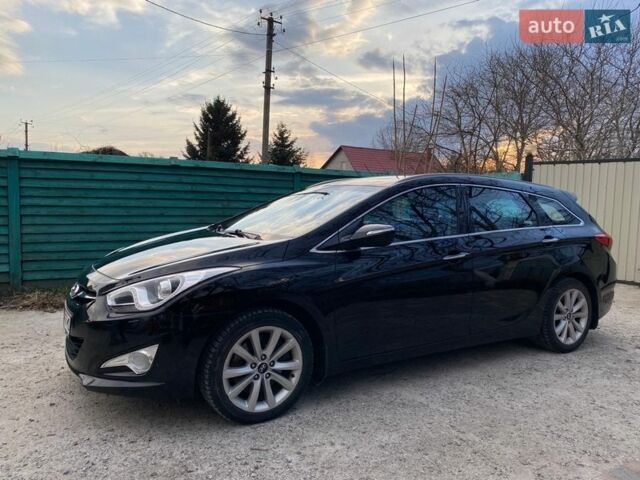 Черный Хендай и40, объемом двигателя 1.7 л и пробегом 232 тыс. км за 8300 $, фото 3 на Automoto.ua