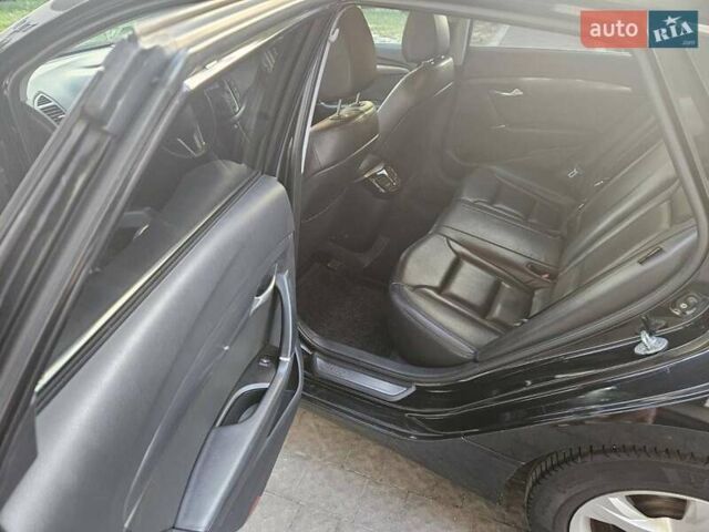 Черный Хендай и40, объемом двигателя 1.7 л и пробегом 259 тыс. км за 8600 $, фото 5 на Automoto.ua