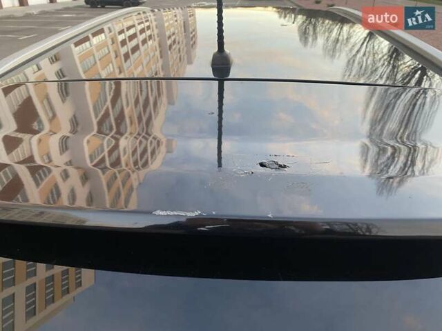 Черный Хендай и40, объемом двигателя 1.69 л и пробегом 290 тыс. км за 8500 $, фото 5 на Automoto.ua