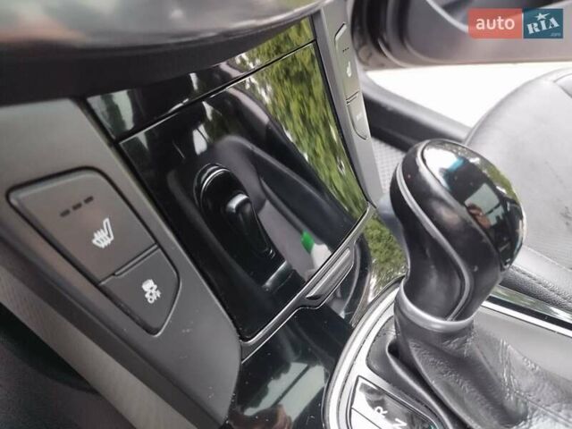 Черный Хендай и40, объемом двигателя 1.7 л и пробегом 213 тыс. км за 11700 $, фото 65 на Automoto.ua